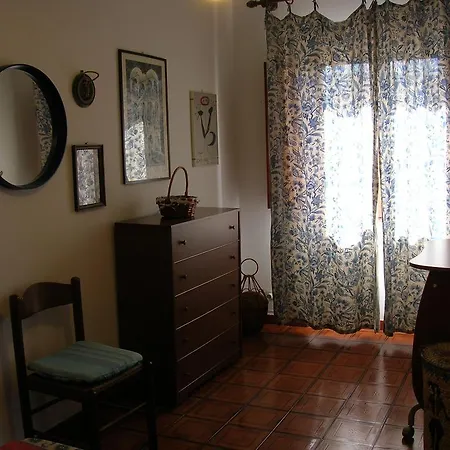 Apartment Casa Dels Misteris A Terrace On Sea