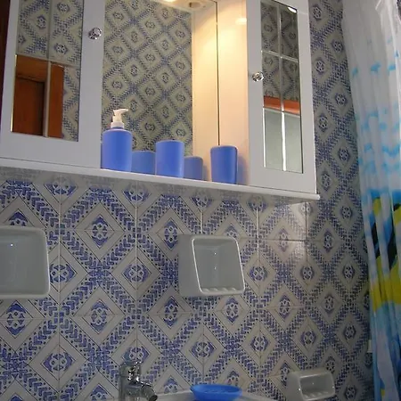 Daire Casa Dels Misteris A Terrace On Sea *